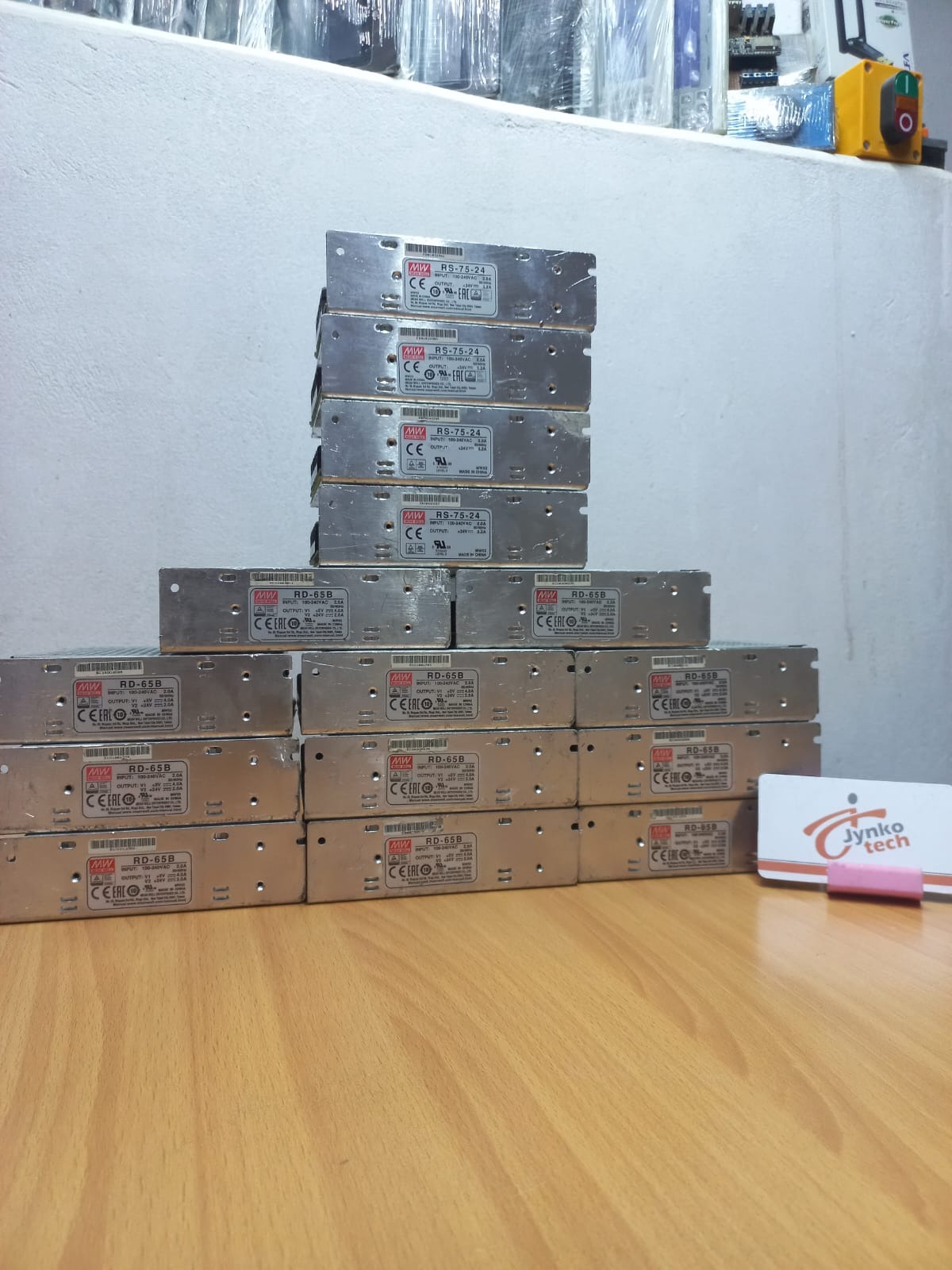 Mean Well Power Supply